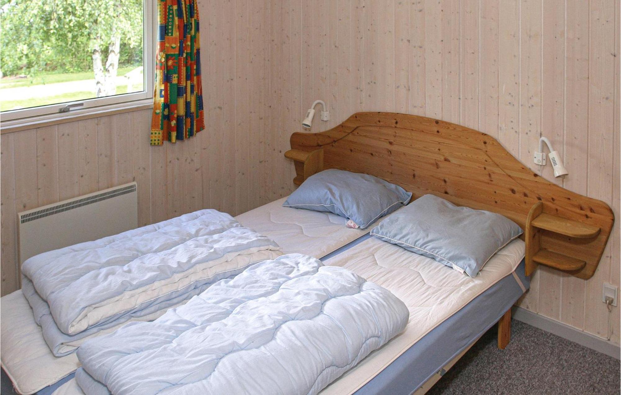 3 Bedroom Cozy Home In Fårvang 外观 照片